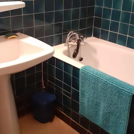 Joli studio Audrey 50m des cures libre 25 juillet au 2 août promo dernières disponibilités *