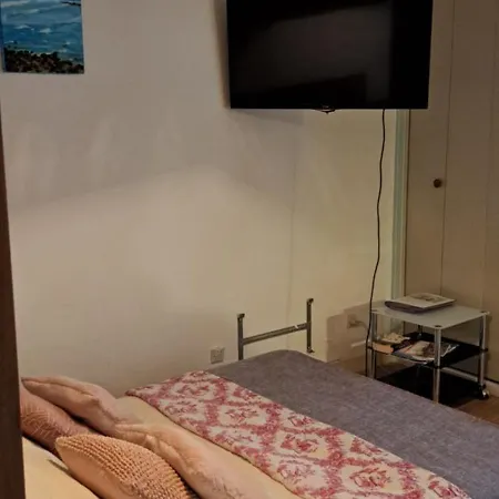 Joli studio Audrey 50m des cures libre 25 juillet au 2 août promo dernières disponibilités Amélie-les-Bains-Palalda