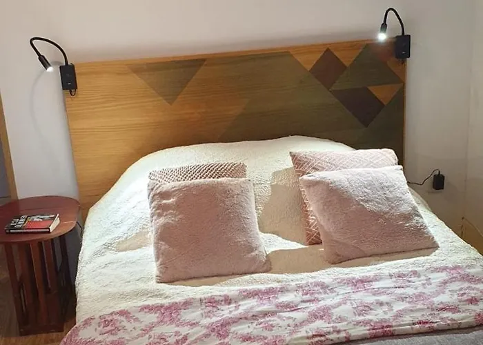 A Cote Des Cures Grand Audrey Ideal Renove Avec Gout Parking Wifi Dernieres Disponibilites Aout Et Des Le 4 Novembre *