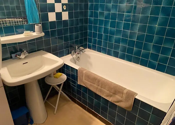 A Cote Des Cures Grand Audrey Ideal Renove Avec Gout Parking Wifi Dernieres Disponibilites Aout Oct Nov Διαμέρισμα