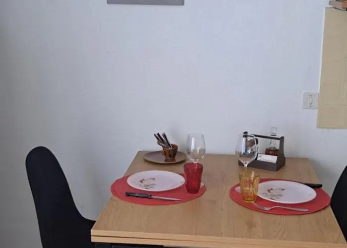 A Cote Des Cures Grand Audrey Ideal Renove Avec Gout Parking Wifi Dernieres Disponibilites Aout Et Des Le 4 Novembre *